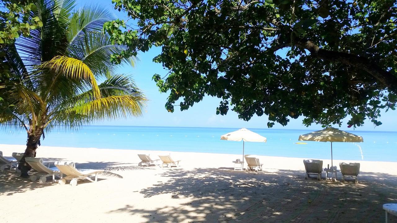 Idle Awhile Beach Hotell Negril Exteriör bild